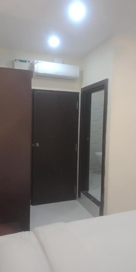 M G Residency Hotel Chikmagalūr Esterno foto