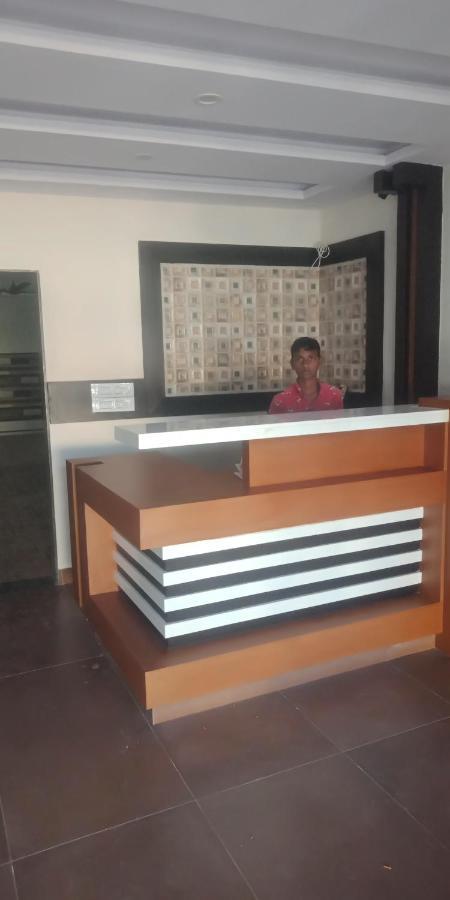 M G Residency Hotel Chikmagalūr Esterno foto