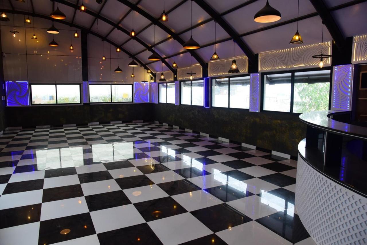 M G Residency Hotel Chikmagalūr Esterno foto