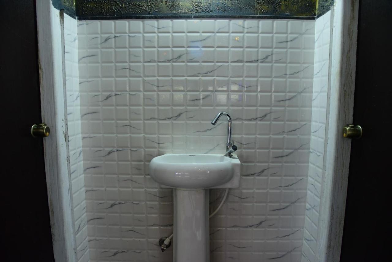 M G Residency Hotel Chikmagalūr Esterno foto